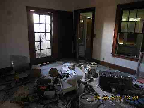 13311 Lauder (12)_m.jpg